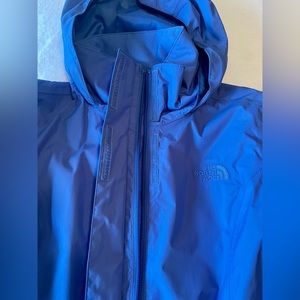 The North Face Resolve 2 Jacket - Women's size small EUC